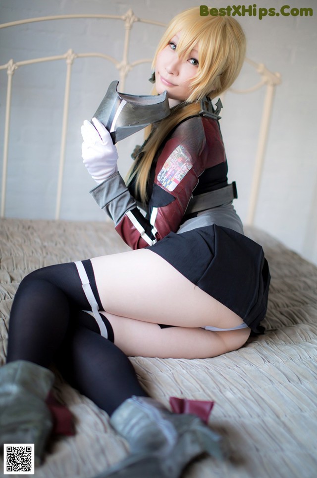 Cosplay Atsuki - Blondes Posing Nude No.8b6162